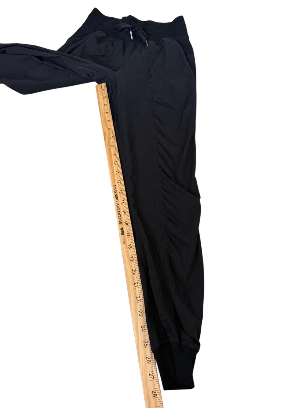 Lululemon Dance Studio Mid Rise Jogger Size 2 Pockets Casual Travel Active - Picture 6 of 7